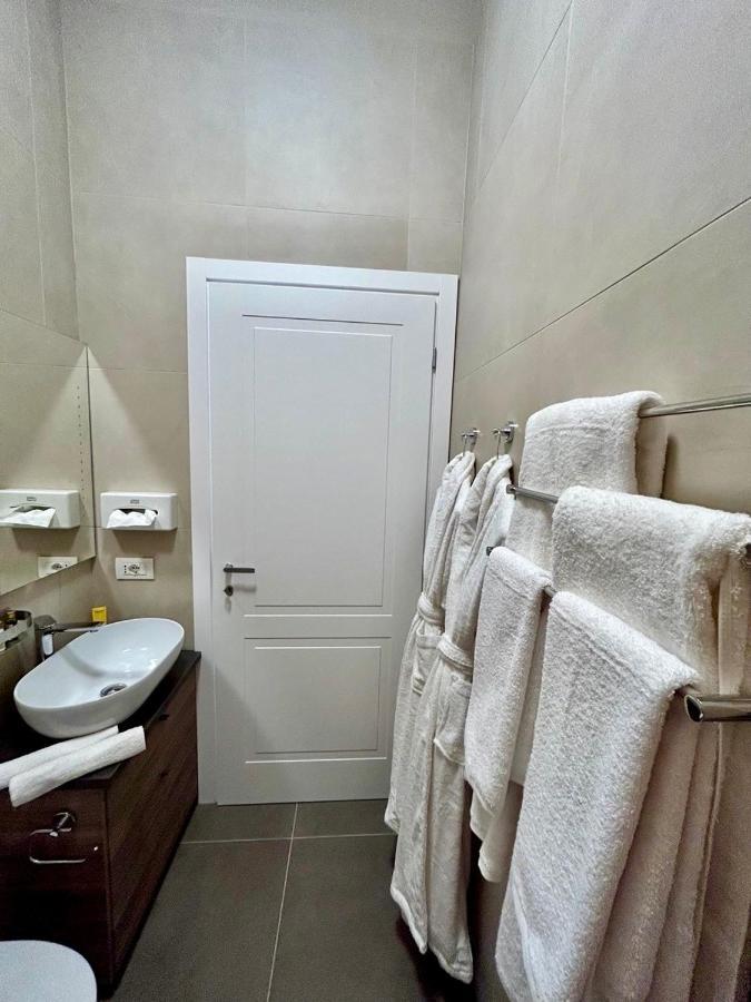 King'S Suite - Quiet And Refined In The Heart Of Milan Exterior photo